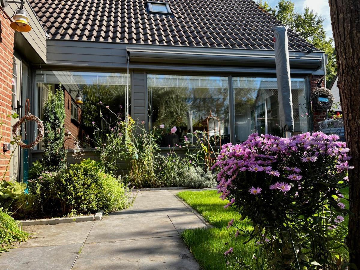 "Zonnekind" Atmospheric Holiday Home In Noordwijkerhout Near The Beach المظهر الخارجي الصورة